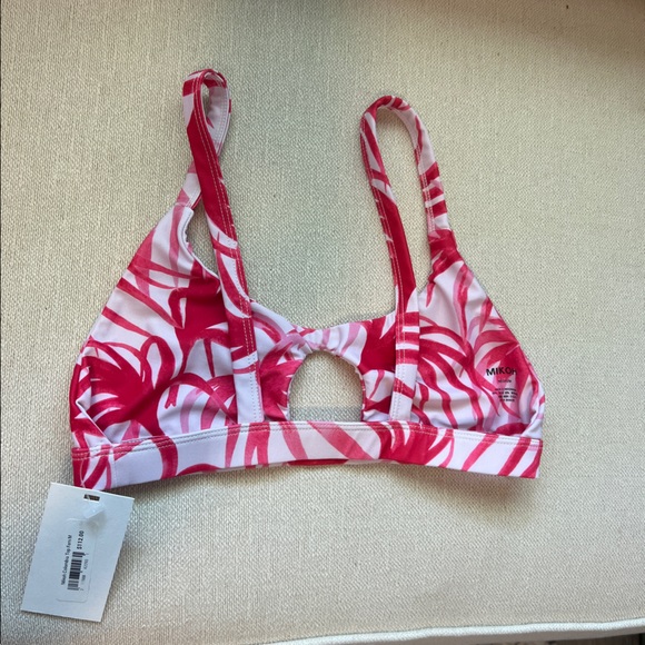 MIKOH swim top - Picture 2 of 2